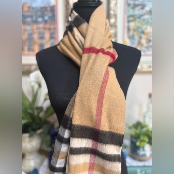 CASHMINK BY V.FRASS TAN & RED LARGE PLAID SCARF WRAP WITH FRINGE MADE IN GERMANY - Picture 3 of 5